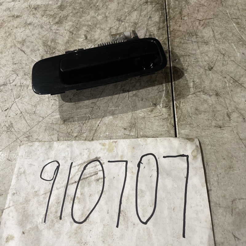 97-01 LEXUS ES300Door Handle Exterior Assembly Door Rear Right 2026993