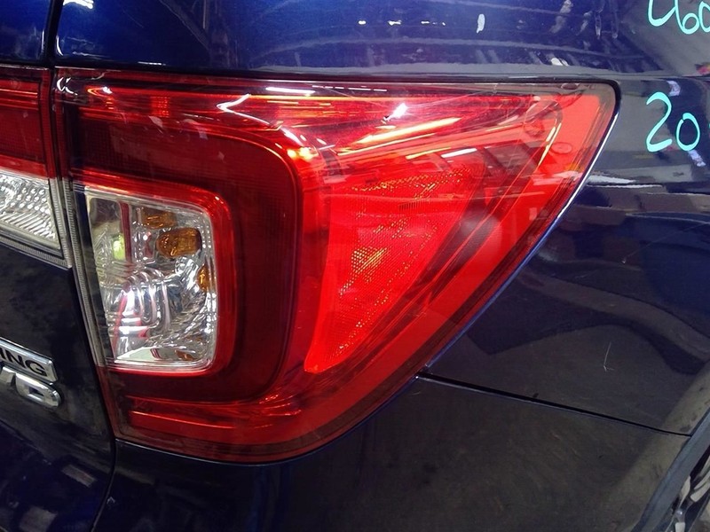 Passenger Right Tail Light Quarter Mounted Fits 19-22 PILOT 1760415