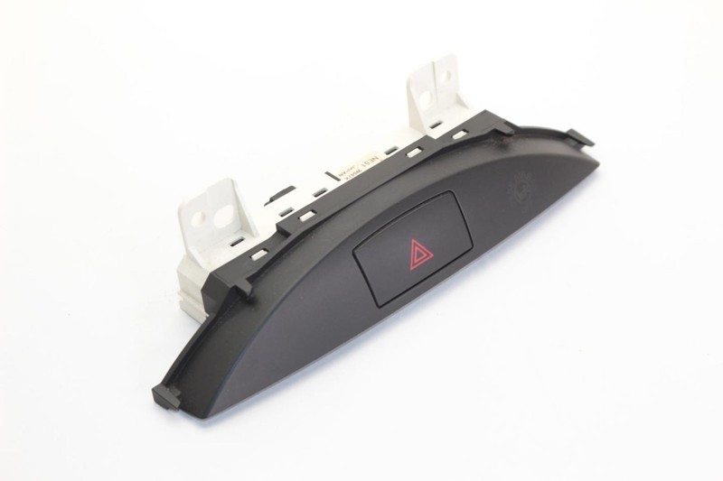 06-08 Mazda Mx-5 Miata NC Hazard Switch
