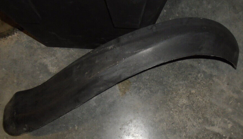 2000 Polaris Sportsman 335 4x4 ATV HO Right Mud Guard Cover Fender Flair Cover