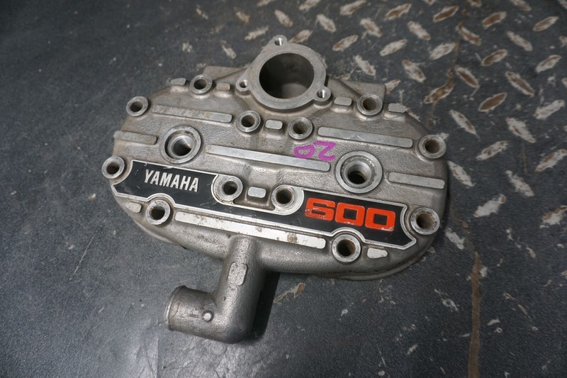 1994-1996 Yamaha OEM Cylinder Head VMAX VX 600 8CA-11111-00-00