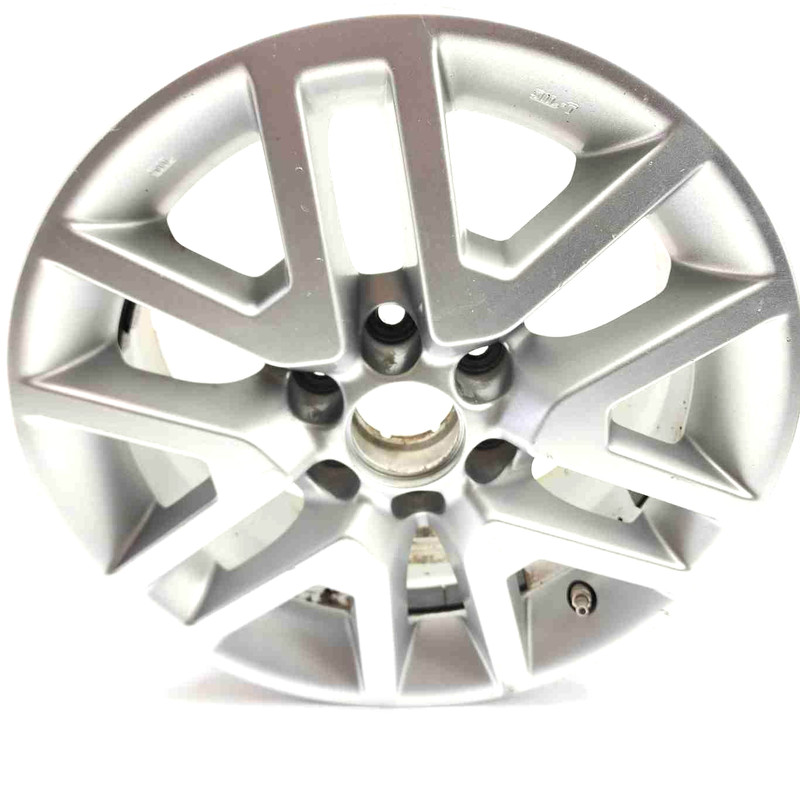 2014 Nissan Frontier 16" Aluminum Wheel Rim Light Scratches OEM 403009BK1A