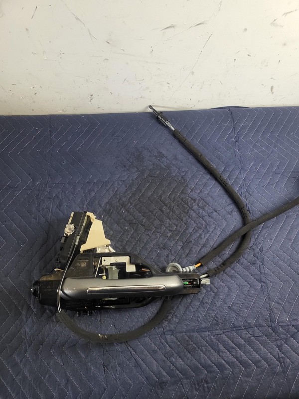 Used Oem Ford Left Driver Rear Door Lock Latch & Handle for 2020-2024 Explorer