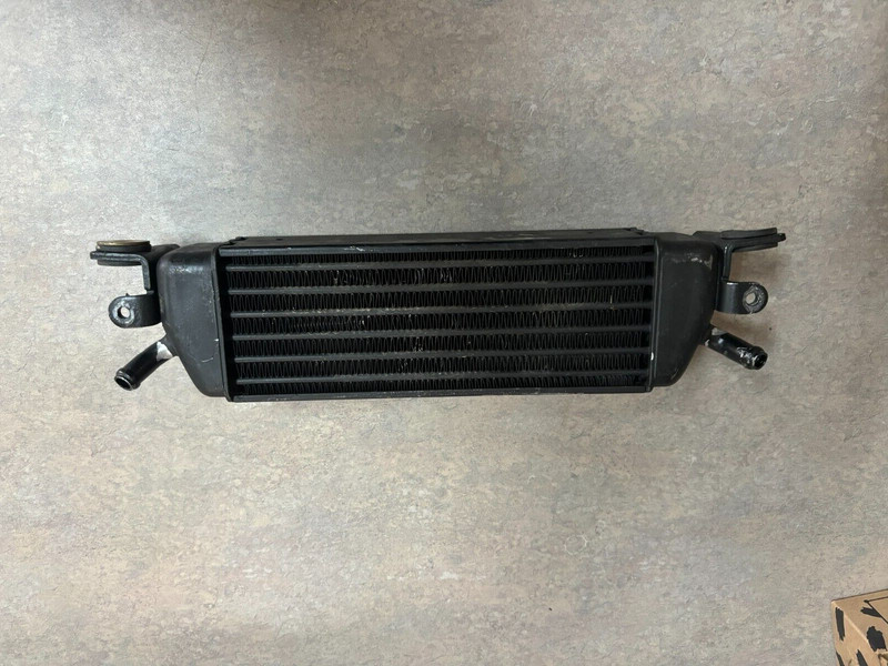 1999 BMW R1100RT Engine Oil Cooler Cooling Radiator 99 R 1100 RT R1100 1100RT J2