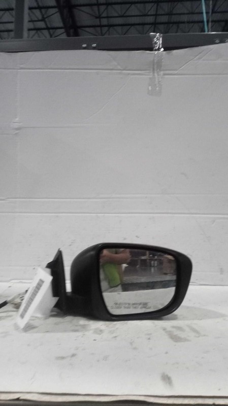 2017 Nissan Rogue Right Door Mirror Assembly White 621865 Used 105k Miles