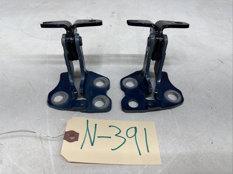 2017 - 2022 Tesla Model 3 Front Upper Door Hinge Left LH 391 B74