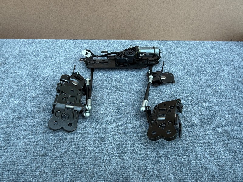 INFINITI G37 CONVERTIBLE 09-15 OEM CONVERTIBLE ROOF TOP LEFT & RIGHT LATCH LOCK