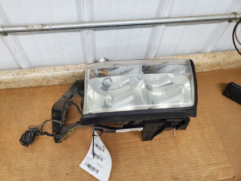 Driver Left Headlight Fits 97-99 DEVILLE 288587