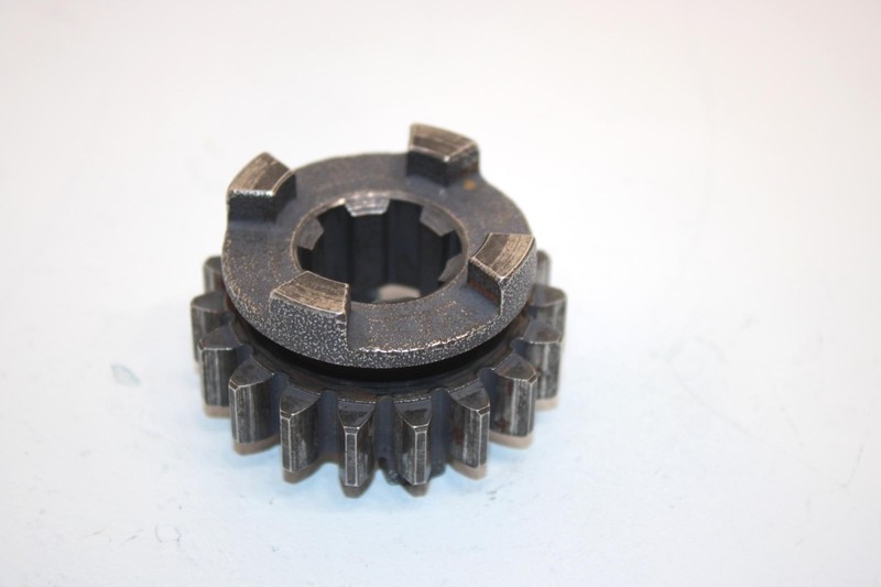 85 Suzuki Quadrunner 250 Lt250efOem 18T 3rd Drive Gear 24231-24501 AS14