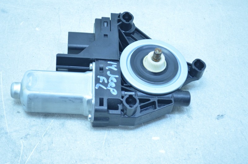 14-20 JEEP CHEROKEE FRONT LEFT DRIVER SIDE WINDOW REGULATOR MOTOR OEM