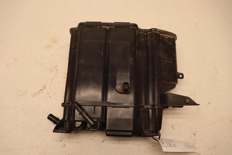 2012-2016 PORSCHE PANAMERA S HYBRID FUEL EVAPORATOR CHARCOAL VAPOR CANISTER OEM
