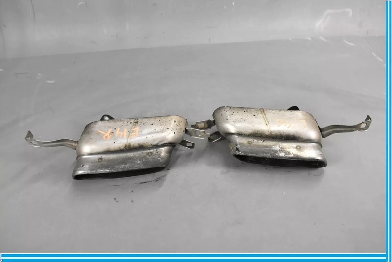 09-15 BMW F01 F02 750i 750Li Rear Right & Left Side Exhaust Muffler Tip Set OEM