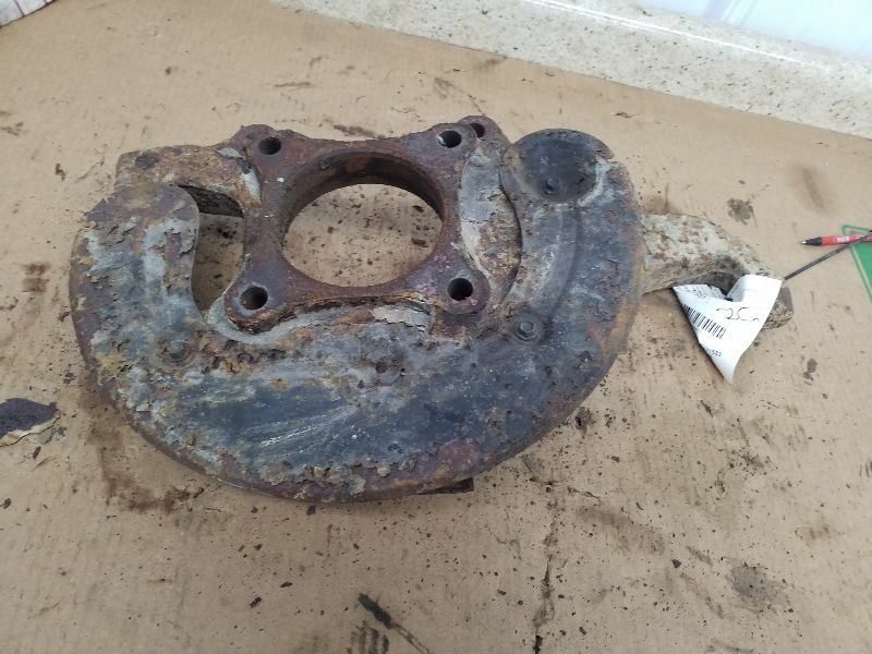 Passenger Front Spindle/Knuckle Knuckle Fits 04-08 FORD F150 PICKUP 133415