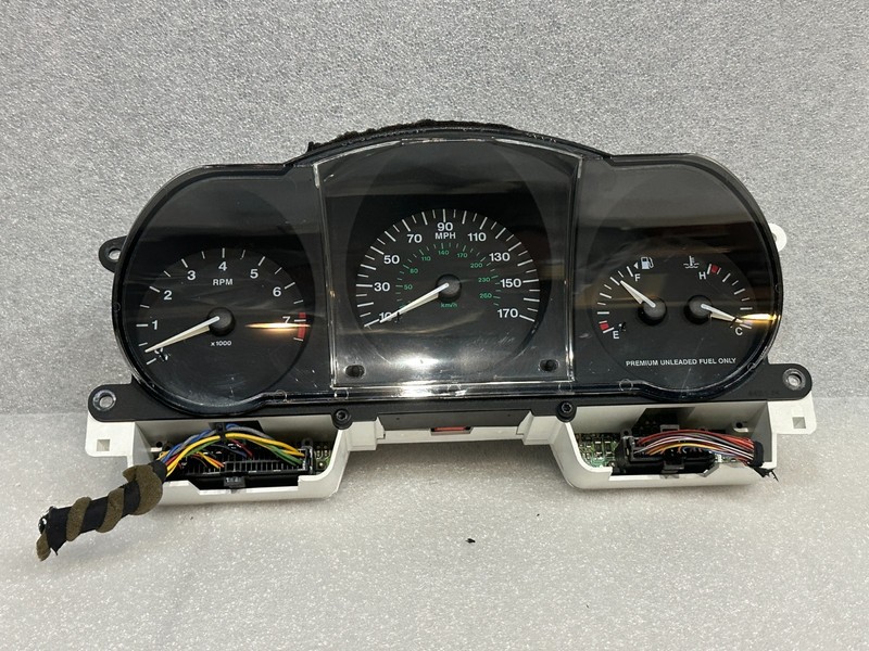 1997 Jaguar X100 XK8 4.0 N/A Dash Instrument Gauge Cluster Speedometer OEM 80k