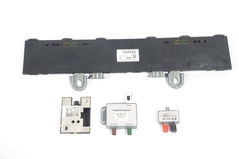 2007 - 2009 MERCEDES BENZ S550 W221 Antenna Amplifier Set Of 4 OEM
