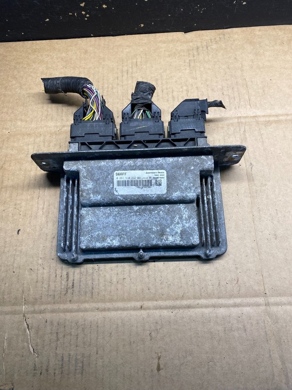 2013 2014 Ford Van E150 E250 4.6L Engine Control Module Unit ECU AB3961 DG