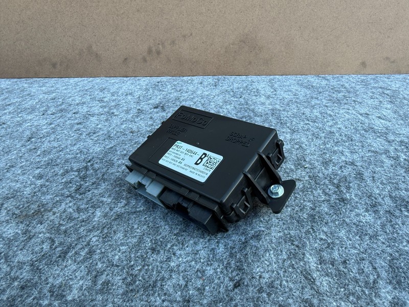 FORD MUSTANG GT 2024-2026 OEM LIGHTING LAMP CONTROL MODULE UNIT PR3T-14D644-BA
