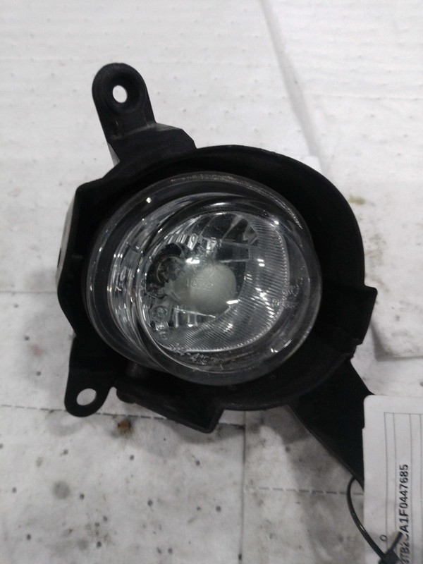 2015 Mazda CX-9 Right Fog Light Assembly Silver OEM 567971 Used 136K Miles