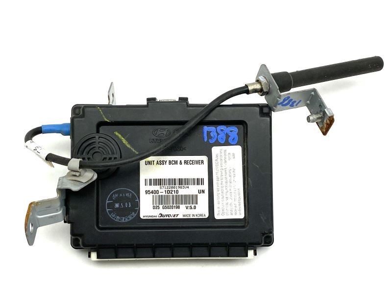 Body Control Module With Antenna 95400-1D210 Fits 2007-2012 Kia Rondo 68662