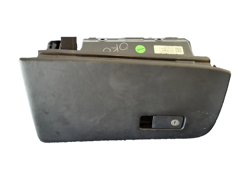 Used Oem INFINITI Glove Box 68500-5NA1A for 2019-2020 QX50
