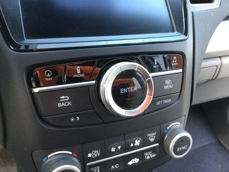 AUDIO VIDEO CONTROLLER IN DASH FITS 16-17 ACURA RDX 30663