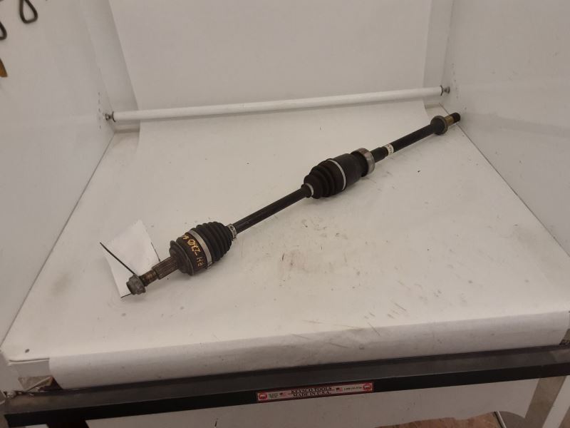 Passenger Right Axle Shaft 2.0L Fits 14-18 MAZDA 3 2698094