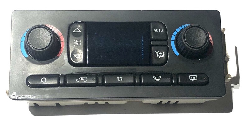 2005 - 2006 CHEVY SILVERADO A/C HEATER CLIMATE TEMPERATURE CONTROL OEM 15814152