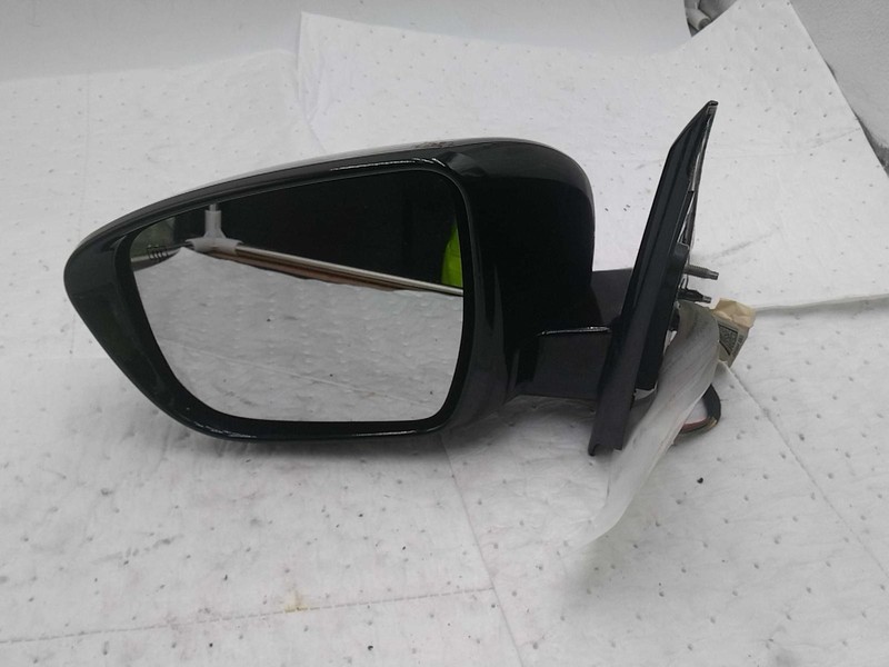 2017 Nissan Pathfinder Left Door Mirror Assembly Black OEM 483150 92K Miles