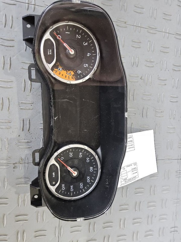 Speedometer Cluster Tachometer 160 MPH Fits 15-17 RENEGADE 3500545