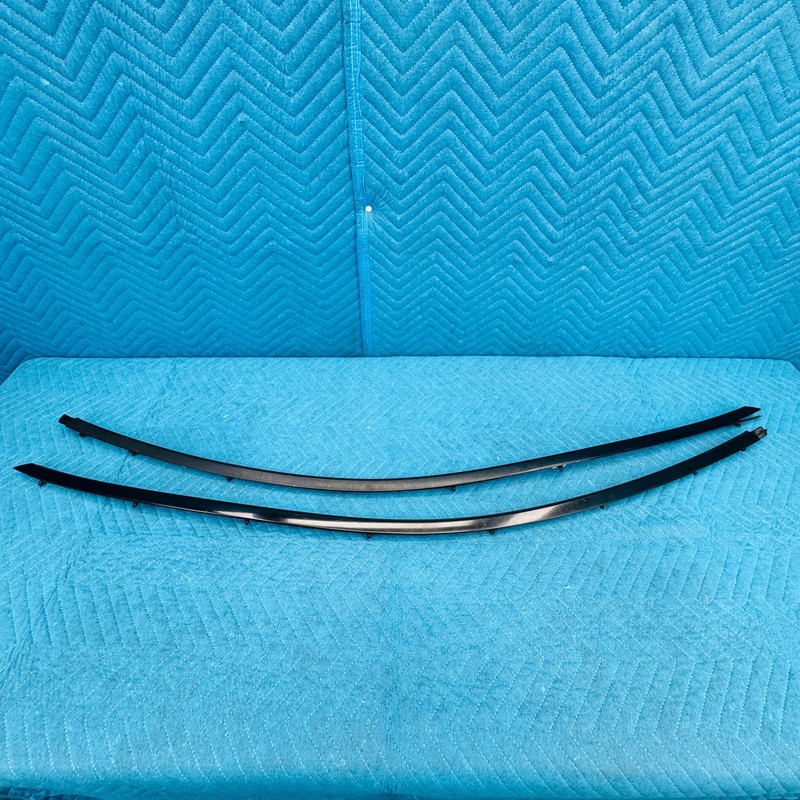 12–17 BMW 650i Front Right & Left Door Window Frame Mouldings OEM 51366557831
