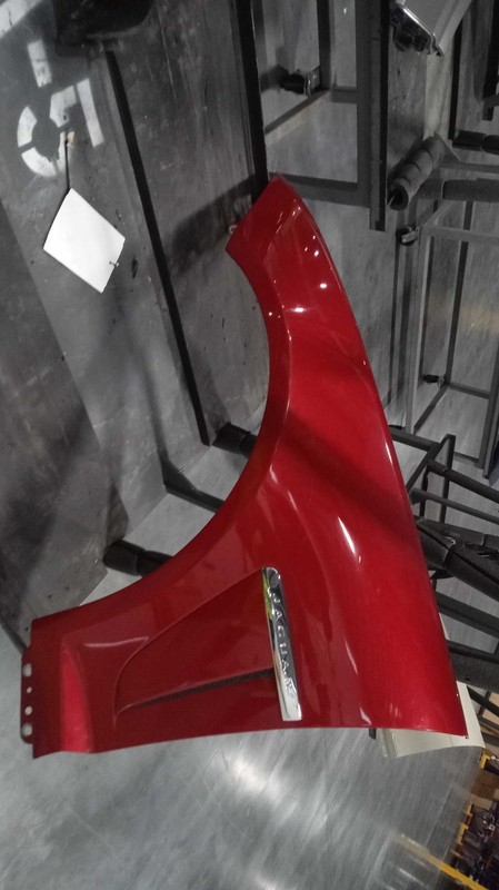 2015 Jaguar XF Left Fender Red 373836 Used OEM Part 126k Miles