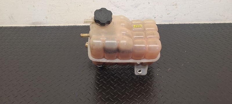 2003 Hummer H2 Coolant Tank Reservoir OEM 15808716