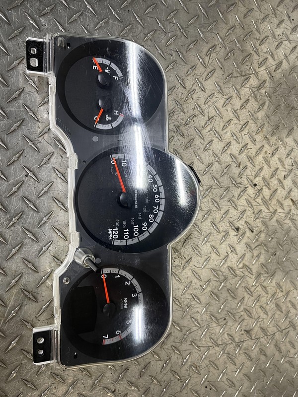 2011 Dodge Nitro Speedometer Assembly Tested 230K Oem