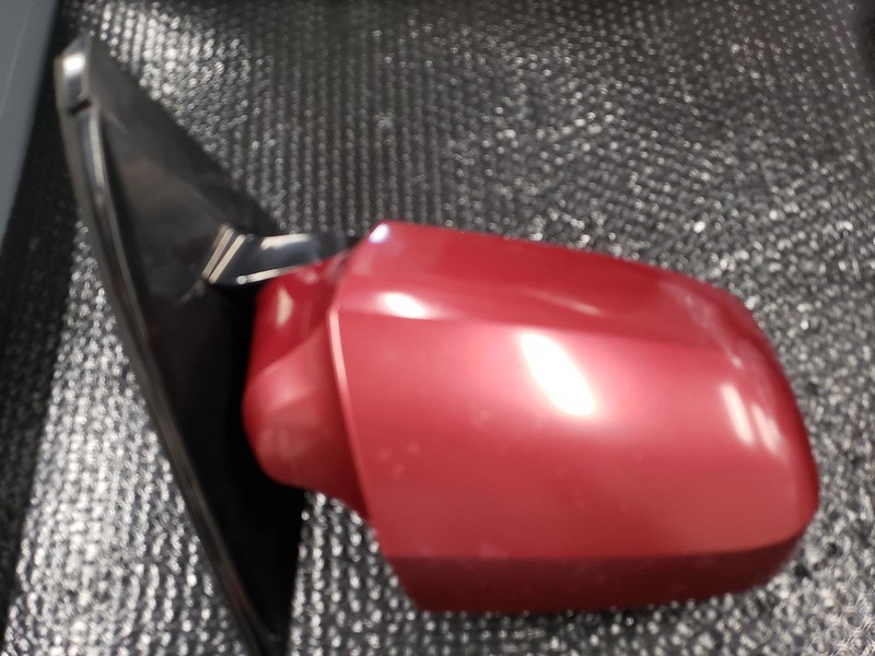 04 ISUZU AXIOM Right passenger Door Mirror Power non-heated OEM