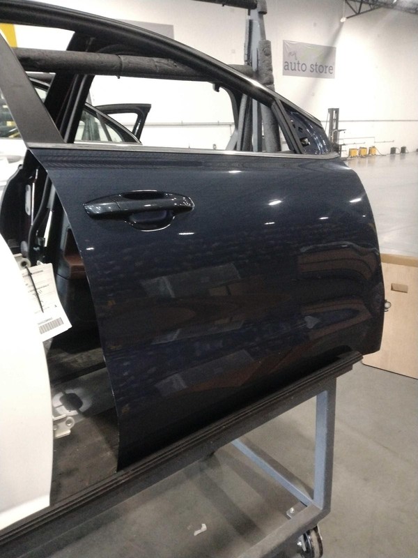2021 KIA Sportage Right Front Door Blue OEM Used Good Condition 634153