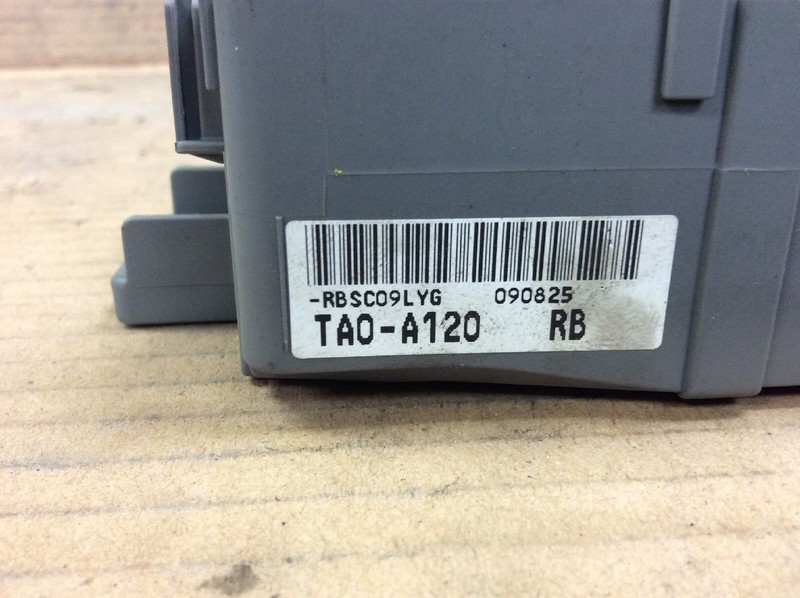 08 09 10 Accord Interior Cabin Passenger Fuse Relay Box Assy TA0-A120 RB OEM