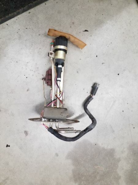 Fuel Pump Assembly 8-330 5.4L 2WD Fits 97-98 FORD F150 PICKUP 238021