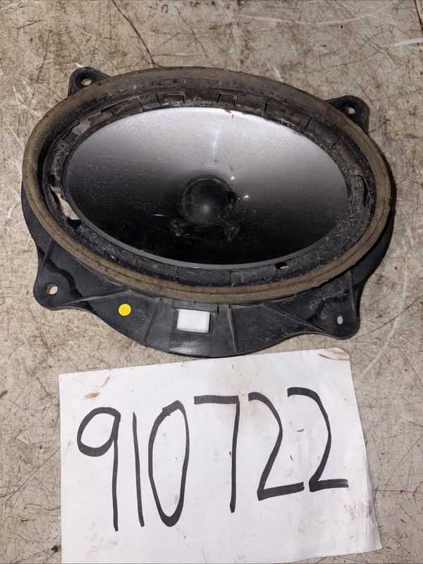 06-09 LEXUS RX330 RX350 RX400H FRONT LEFT DOOR SPEAKER 86160-0E070
