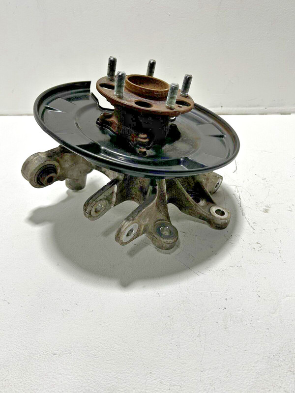 HONDA ACCORD 2018-2020 REAR RIGHT PASSENGER SIDE SPINDLE KNUCKLE OEM