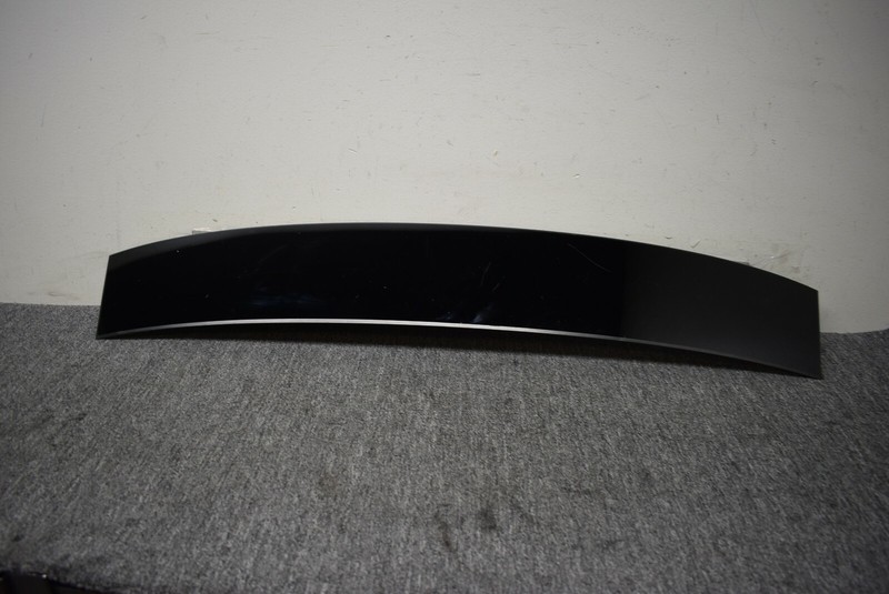 AUDI WINDOW PANE FACTORY OEM