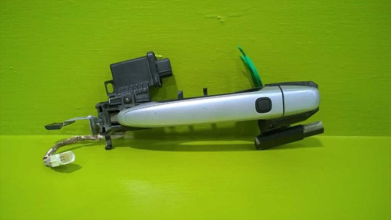05-11 AVALON PASSENGER RIGHT REAR EXTERIOR DOOR HANDLE OEM 2876-51