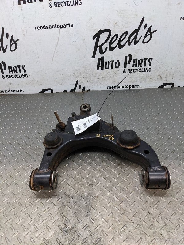 Passenger Right Lower Control Arm Front Fits 96-02 4 RUNNER 1194964
