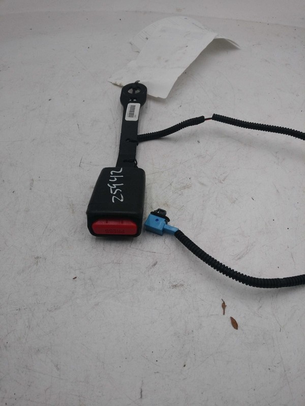 2023 Honda Accord OEM White Driver Power Seat Belt Buckle - 23K Miles