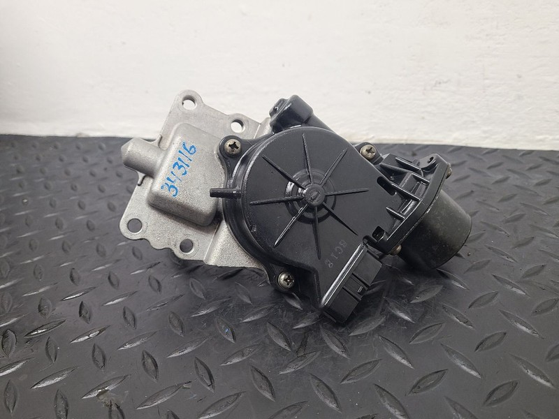 08-22 Toyota Sequoia 4x4 Front Differential Axle Shift Actuator OEM 41400-34020