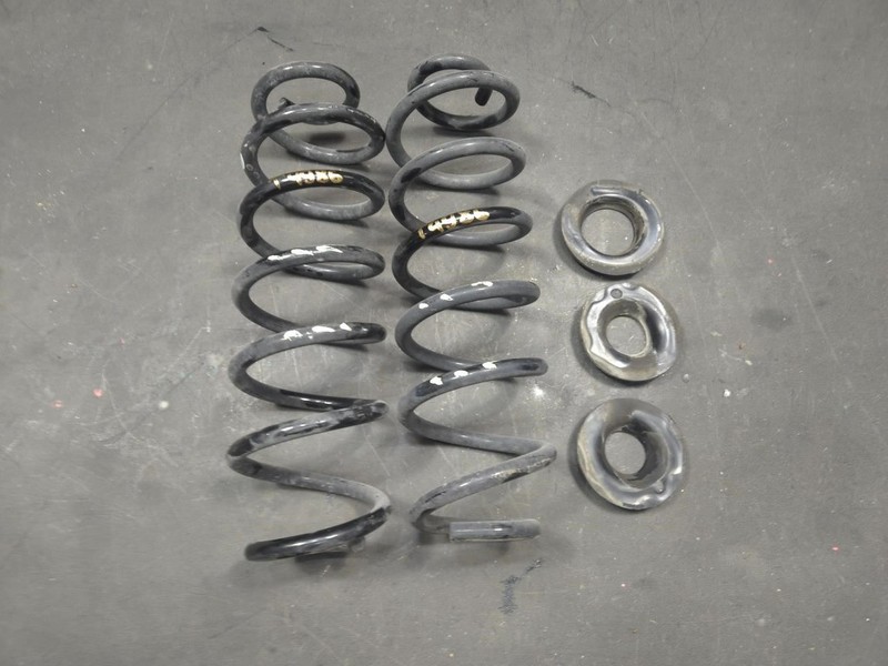 2PC Rear Coil Springs Set 2021 Toyota RAV4 48231-0R241 2019 2020 2022 - 2025