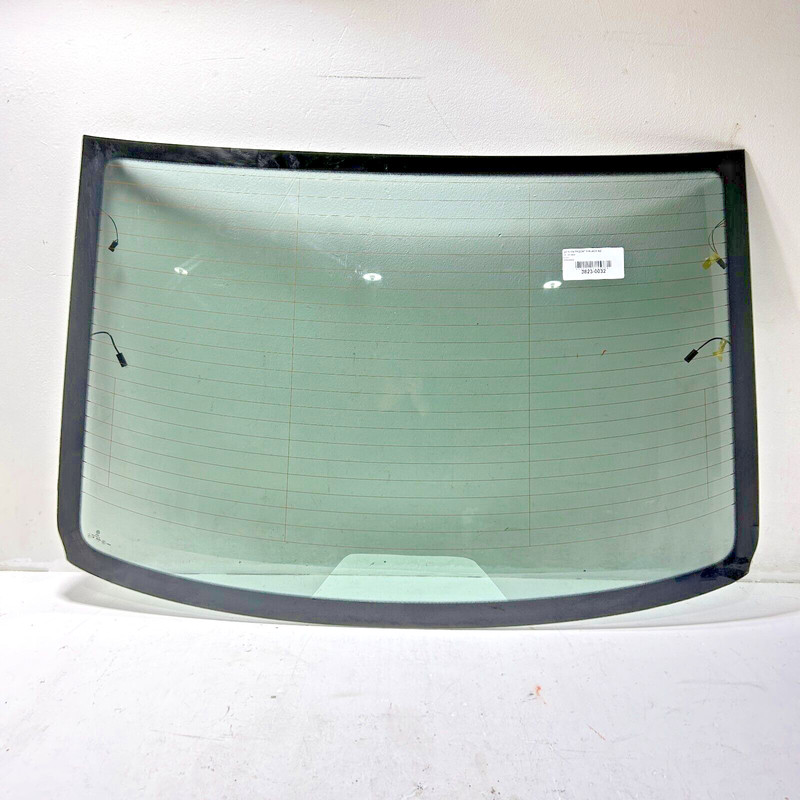 2016 - 2020 VOLKSWAGEN PASSAT REAR BACK WINDSHIELD WINDOW GLASS OEM