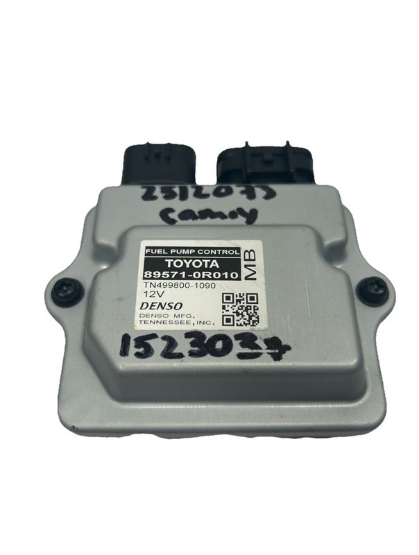 Toyota Camry fuel pump control 2021 to 2025 module unit assy 2.5L OEM 895710R010