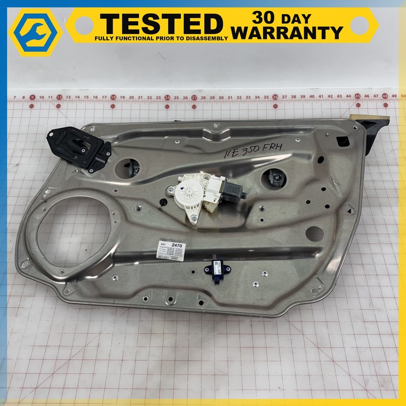 08-16 Mercedes C-E-class FRONT RIGHT DOOR WINDOW REGULATOR W/ PANEL OEM