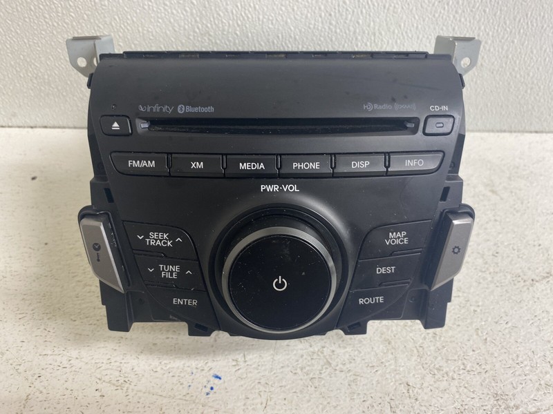 2012-2013 Hyundai Azera Radio Stereo AMFM Tuner 6 Speaker 965603V400X Disc CD
