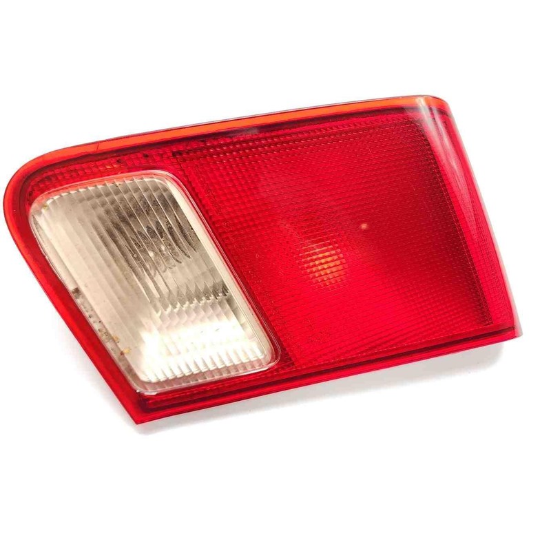 2001 Civic RH Passenger Side Lid Tail Light Assembly Light Scratches 34151S5AA01